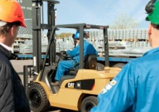 Diesel Forklifts Caterpillar DP30N