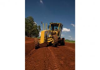 Graders Caterpillar 120K2