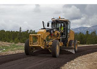 Graders Caterpillar 120M2