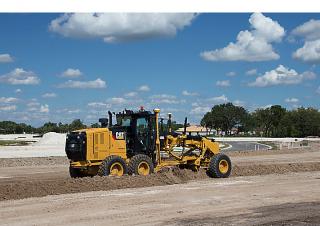 Graders Caterpillar 140M3