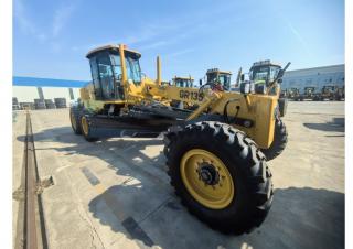 Graders XCMG GR135 