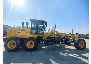 Graders XCMG GR215 