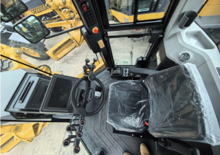 Graders XCMG GR2205T
