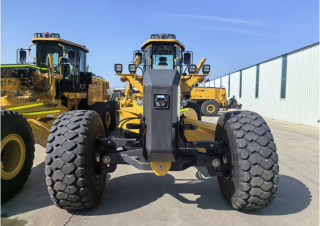 Graders XCMG GR3505T Pro