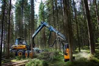 Forest Machinery Harvesters Ponsse Fox