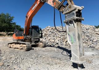 Attachments Hydraulic Breakers Daemo B360