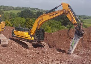 Attachments Hydraulic Breakers Daemo B650