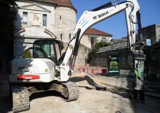 Attachments Hydraulic Breakers Daemo B90