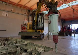 Attachments Hydraulic Breakers Demarec DSB-4