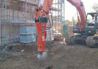 Attachments Hydraulic Breakers Promove xP 1000