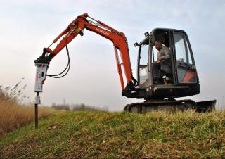 Attachments Hydraulic Breakers AJCE AB-100M