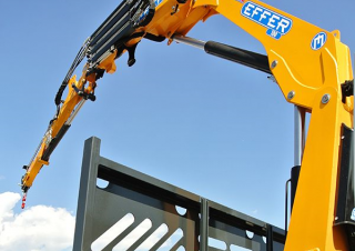 Hydraulic loading cranes Effer 100 2S