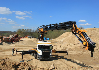 Hydraulic loading cranes Effer 1405 9S