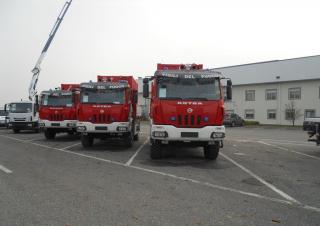 Hydraulic loading cranes Cormach 19500 E2 A.S.C