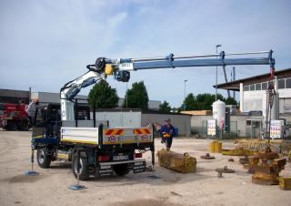Hydraulic loading cranes Cormach 4000 E1