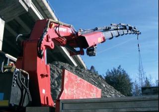 Hydraulic loading cranes Ferrari® 749R A4 