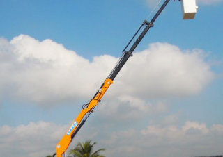 Hydraulic loading cranes Effer 80 4S