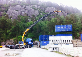 Hydraulic loading cranes Effer 955 4S 