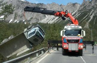 Hydraulic loading cranes Fassi F 1950 RA 2.28 he-dynamic