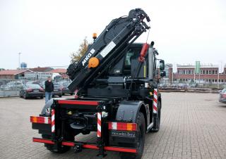 Hydraulic loading cranes MKG HLK 106 HP a5