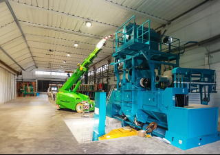 Industrial mobile cranes JMG MC 130S 