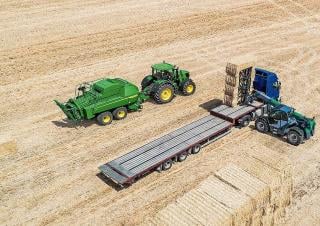 Square balers John Deere L624