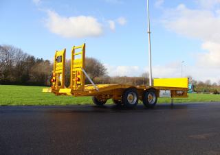 Transport technology Low bed trailers Rolland Low loader 90