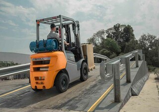 LPG Forklifts Still RC 44-30