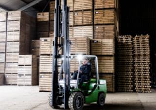 Lpg ön forkliftler Cesab M330H-GV