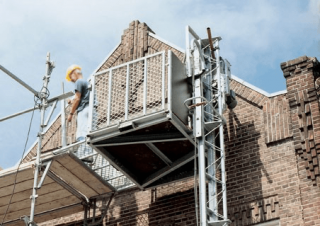 Mast Climbing Work Platforms De Jong AT30/LH