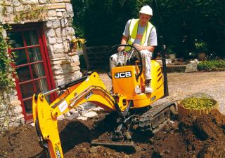 Mini ekskavatörler JCB 8010 CTS