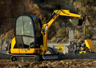 Mini ekskavatörler JCB 8018 CTS