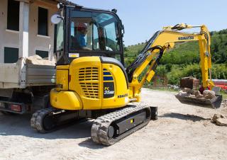 Mini ekskavatörler Komatsu PC35MR-5