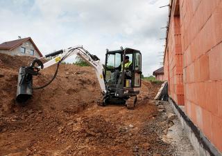 Mini Excavators Bobcat E19