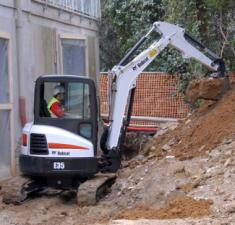 Mini Excavators Bobcat E35