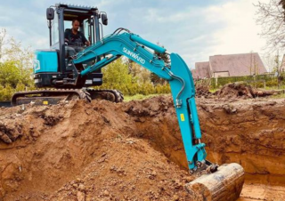 Mini Excavators Sunward SWE35UF