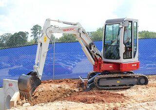 Mini Excavators Takeuchi TB 138 FR