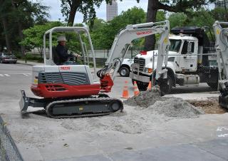 Mini Excavators Takeuchi TB 235