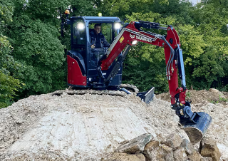 Mini Excavators Yanmar ViO38-7