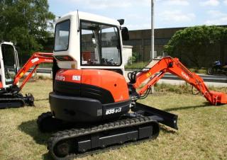Mini Excavators Kubota U35α