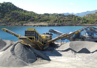 Mobile Screening Plants Keestrack Explorer 1800-3 Deck