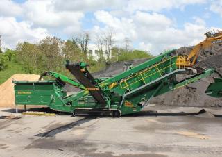Mobile Screening Plants McCloskey S190 3-Deck