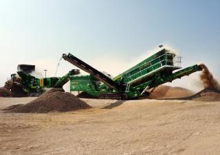Mobile Screening Plants McCloskey S190 3-Deck