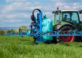 Mounted Field Sprayers Berthoud Hermes 1200