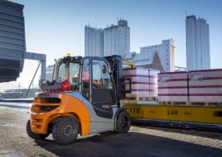 Ön forkliftler dizel Still RX 70-50