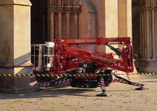 Mafsallı Bomlu Vinçler Paletli Mafsall Bomlu Asansörler Hinowa Lightlift 17.75 Performance IIIS MK3