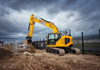 Paletli ekskavatörler JCB 245XR