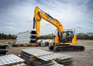 Paletli ekskavatörler JCB 245XR