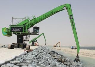 Malzeme İşleyiciler Sennebogen 880 EQ