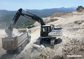 Paletli ekskavatörler Hidromek HMK 230 LC